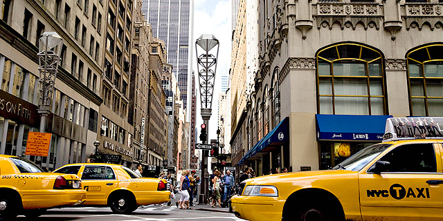 השדרה החמישית מובילה: אלה רחובות הקניות היקרים בעולם