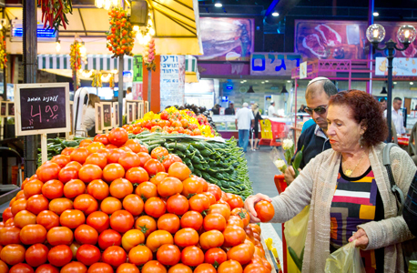 מחירי הפירות והירקות הטריים זינקו ב-2018 בשיעור חד של 18% ו-15% בהתאמה, צילום: מיקי נעם אלון