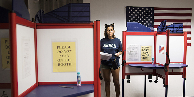 סכנה לדמוקרטיה בארה&quot;ב: אותרו פרצות חמורות במכונות הצבעה 