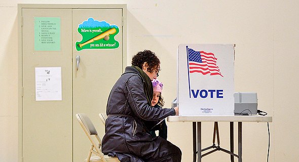 מערכת הצבעה, בבחירות 2016 בארה"ב, צילום: איי אף פי