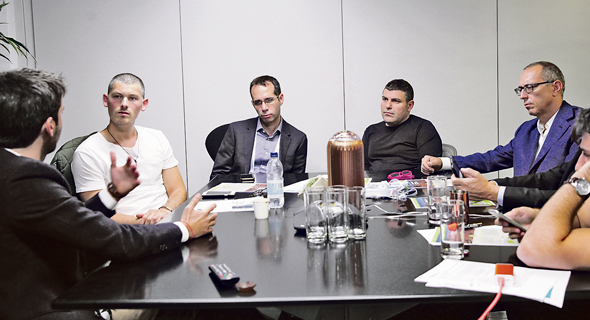 ירון שידלו, טדי שגיא, דן אורנשטיין וגיא וייס בשיחה עם עידו הולצמן, צילום: אוראל כהן