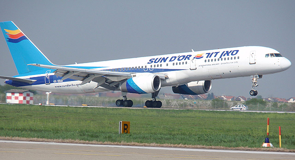 מטוס בואינג 757 של חברת סאן דור בשדה תעופה אילת סן דור אל על, צילום: wikimedia
