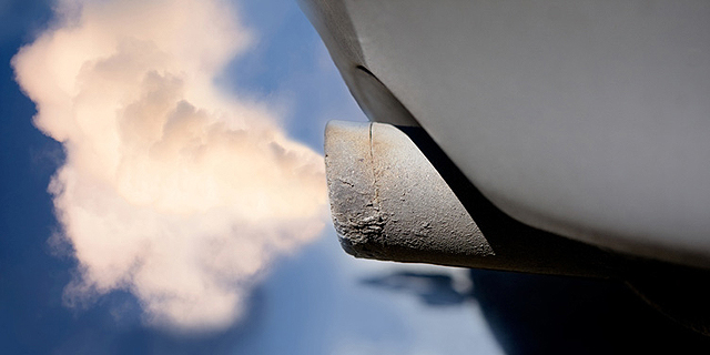 המשרד להגנת הסביבה: צניחה של 30% בזיהום האוויר מציי רכב ב-2017