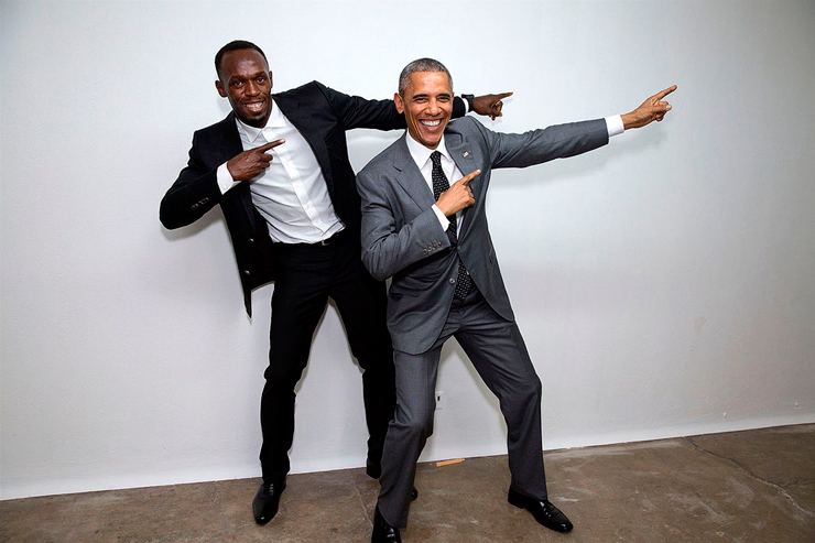 אפריל 2015. הנשיא פוגש את האיש המהיר ביותר בעולם, יוסיין בולט, במהלך ביקור בג'מייקה