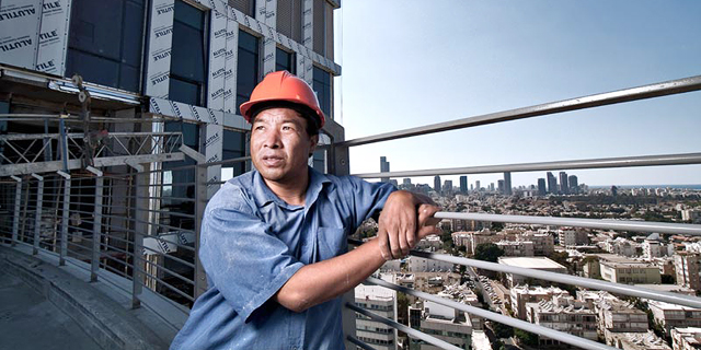 הסכם חתום: 20 אלף פועלים מסין יגיעו לעבודה בענף הבנייה