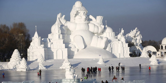 צפו בתמונות המדהימות מפסטיבל הקרח הענק בסין