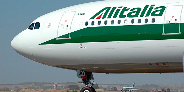 תוכנית: אליטליה תתפצל לשתי חברות - אחת לטיסות סדירות ואחת לטיסות לואו-קוסט