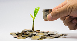 חיסכון תשואה כסף הפקדות רווח, צילום: שאטרסטוק