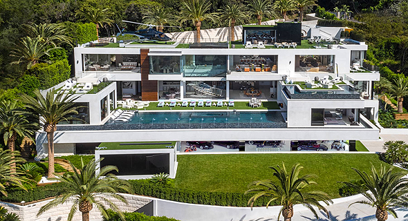 הבית בלוס אנג'לס שנשא עד כה בתואר הבית היקר ביותר בארה"ב. "רק" 250 מיליון דולר