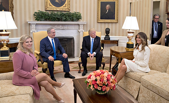 דונלד ו מלניה טראמפ עם בנימין ו שרה נתניה בבית הלבן 15.2.17, צילום: אם סי טי