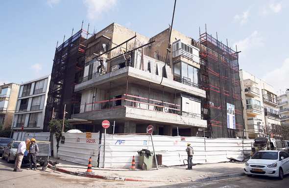 פרויקט תמ"א 38 בתל אביב  , צילום: אוראל כהן