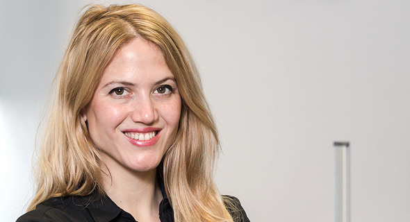 מיכל אלשיך אנליסטית באקסלנס ברוקראז'