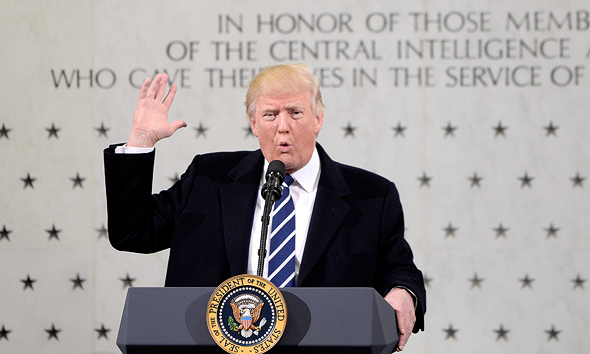 טראמפ בנאומו ב-CIA, צילום: אי פי איי