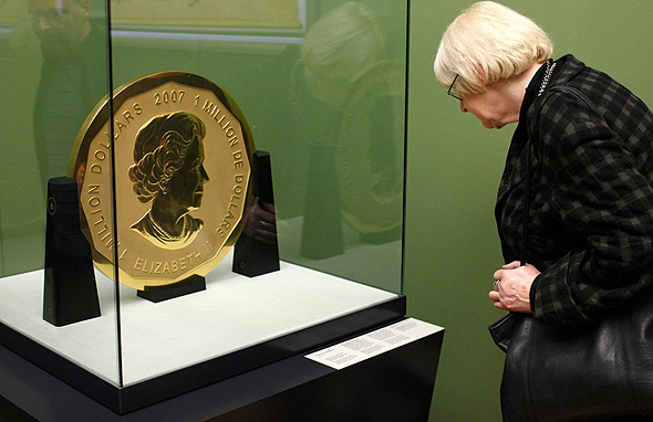 מטבע הזהב במשקל 90 ק"ג שנגנב מהמוזיאון בברלין, צילום: אי פי איי