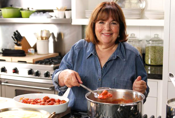 אינה גרטן המוכרת בשם Barefoot Contessa אינה גרטן המוכרת בשם Barefoot Contessa
