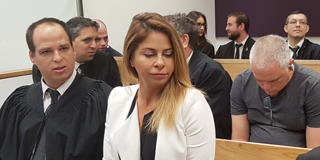 כבר לא מסתתרת: ענבל אור התייצבה לדיון בעניינה בבית המשפט המחוזי בתל אביב