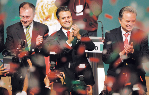 מקסיקו - הנשיא אנריקה פניה נייטו: נוזקות שהותקנו בראוטרים של המתחרים אפשרו לצותת להם, צילום: רויטרס