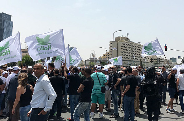 הפגנה חיפה כימיקלים צומת עזריאלי 1, צילום: אמיר זיו