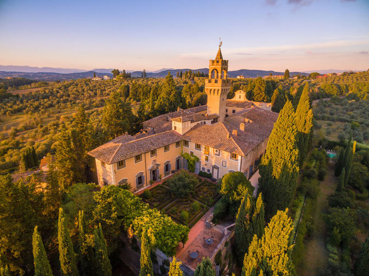 Montegufoni Castle, איטליה