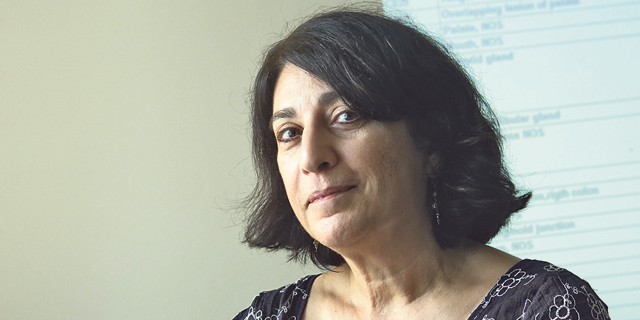 האם יש יותר סרטן בישראל? האשה שמחזיקה בכל הנתונים מדברת
