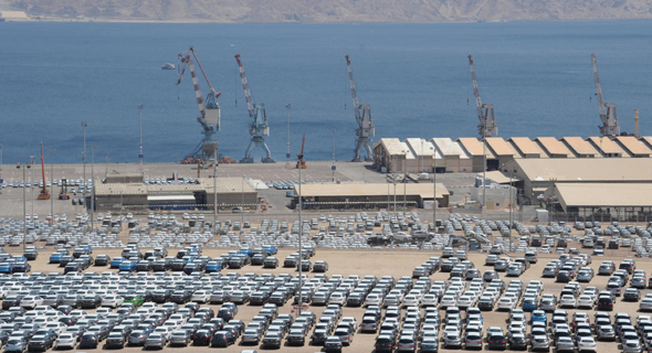 יבוא כלי רכב לישראל בנמל אילת, צילום: יאיר שגיא
