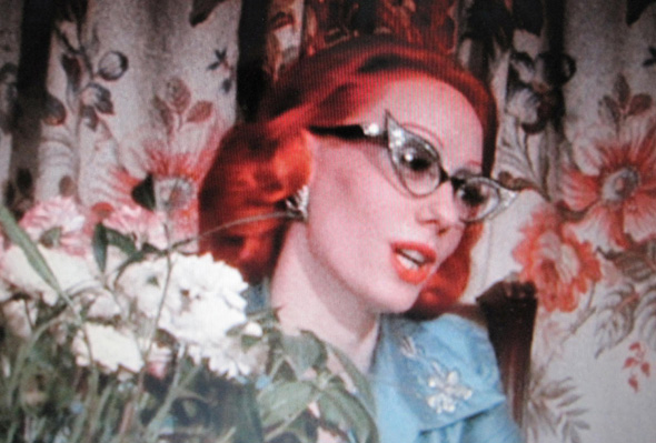 סטול ב"פינק פלמינגוס" 