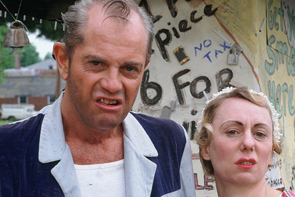 סטול עם טרוי דונהיו ב"נער שוליים