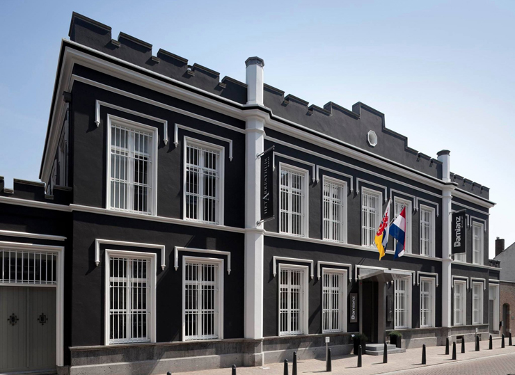 בית הסוהר שהפך למלון Het Arresthuis בעיר רורמונד
