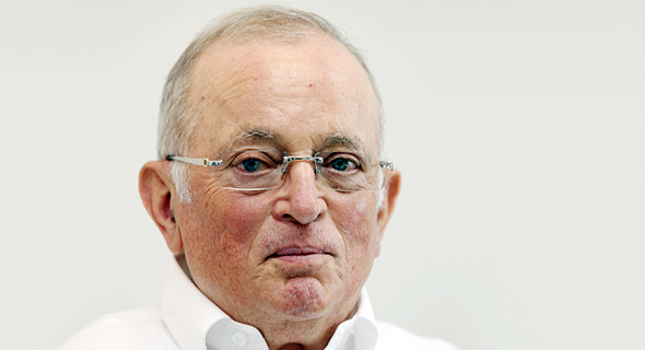 עוזי וכסלר עוזי וכסלר