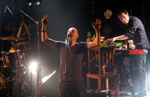 להקת רוקפור בהופעה בבארבי, צילום: אוראל כהן