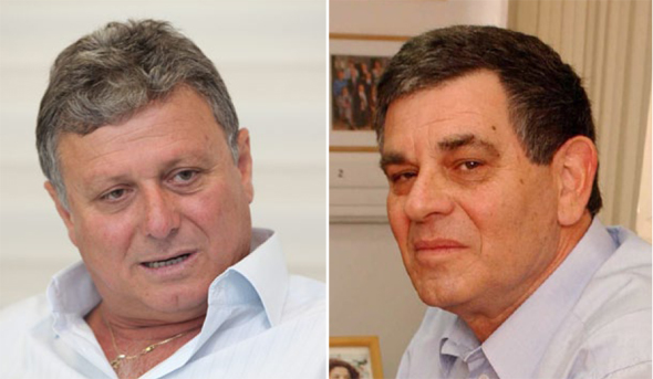 ראשי העירייה לשעבר ישראל סדן (מימין) וחיים אביטן. שחיתות וחשדות להתנהלות לקויה