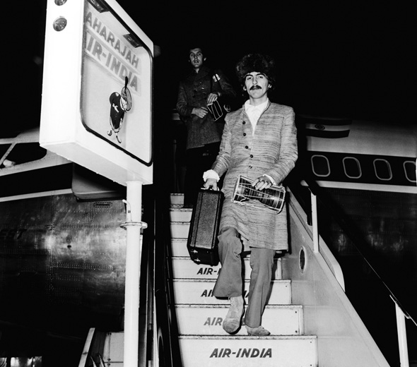 הביטלס בטיסת אייר אינדיה ב־1968