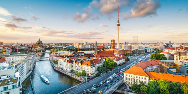 המשקיעים בברלין תרים אחר דירות קטנות
