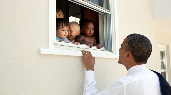 ברק אובמה גן ילדים וושינגטון, צילום: Pete Souza/The White House