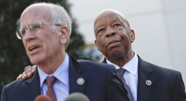 Congress reps. Peter Welch (left) and Elijah E. Cummings (right)