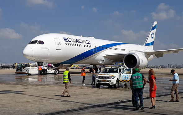 El Al Boeing: 787 Dreamliner at TLV airport. Photo: Uzi Blumer