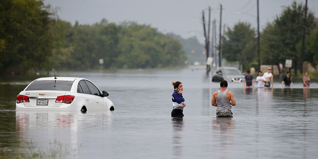 הצפות בטקסס בעקבות הוריקן הארווי, בשנה שעברה, צילום: רויטרס
