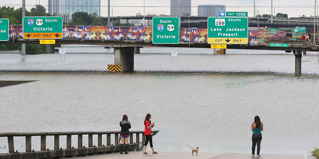 הצפות בעיר יוסטון, טקסס. אזורים מסוימים לא יהיו ראויים למגורים במשך שבועות ואף חודשים, צילום: גטי אימג