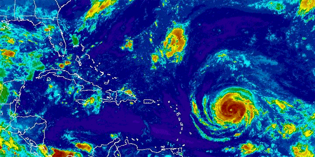 בזמן שטקסס מתאוששת: הוריקן אירמה בדרגה עוצמתית מתקדם לכיוון פלורידה