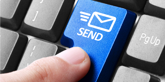 כותבים אימייל? אלה הקלישאות הכי מעצבנות בהן אתם יכולים להשתמש