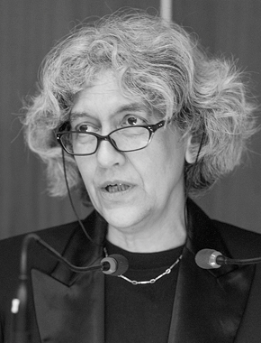ארנה לין, עורכת דין, ממייסדות המרכז להגנה משפטית על זכויות אדם והמשנה לנשיאת מועצת העיתונות