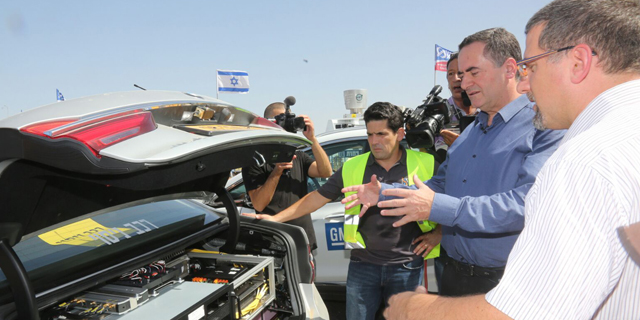 שר התחבורה ישראל בכץ בטקס השקת אתר הניסויים, צילום: ששון תירם