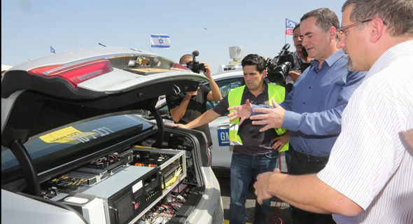 שר התחבורה ישראל בכץ בטקס השקת אתר הניסויים