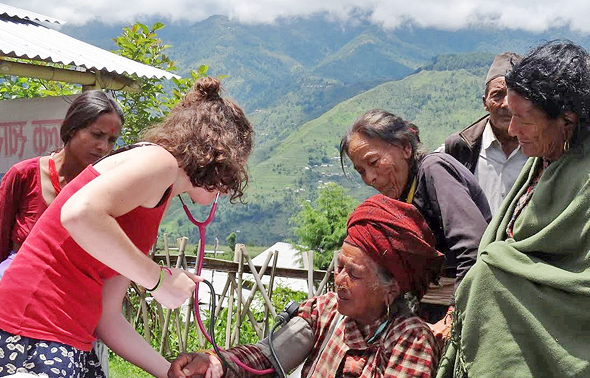 נפאל. 10.10.17 EHN Nepal ארגון שעוסק בחינות ובריאות באזורים מרוחקים