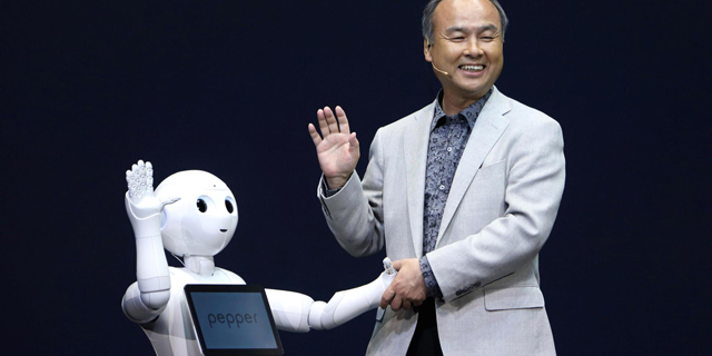 מנכ&quot;ל סופטבנק: תוך 30 שנה יהיו רובוטים עם IQ של 10,000