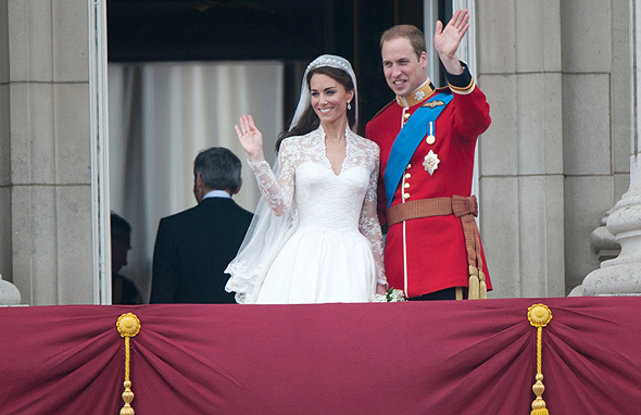 החתונה של וויליאם וקייט מידלטון באפריל 2011. הקמעונאים הבריטיים ציפו לזינוק משמעותי בפדיון, והתאכזבו