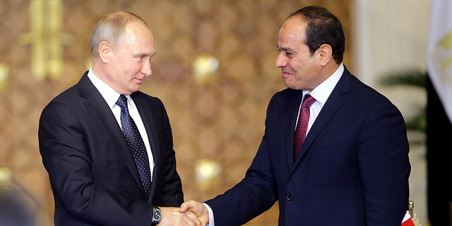 נשיא מצרים א-סיסי פוגש את נשיא מצרים פוטין, צילום: אי פי איי