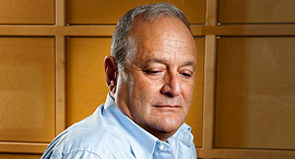 Apollo Power Chairman Itschak Sherm. Daniel de Albi