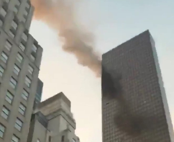 שריפה מגדל טראמפ ניו יורק 2, צילום: twitter