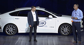 Intel CEO Brian Krzanich with and Mobileye CEO Amnon Shashua. Photo: Youtube